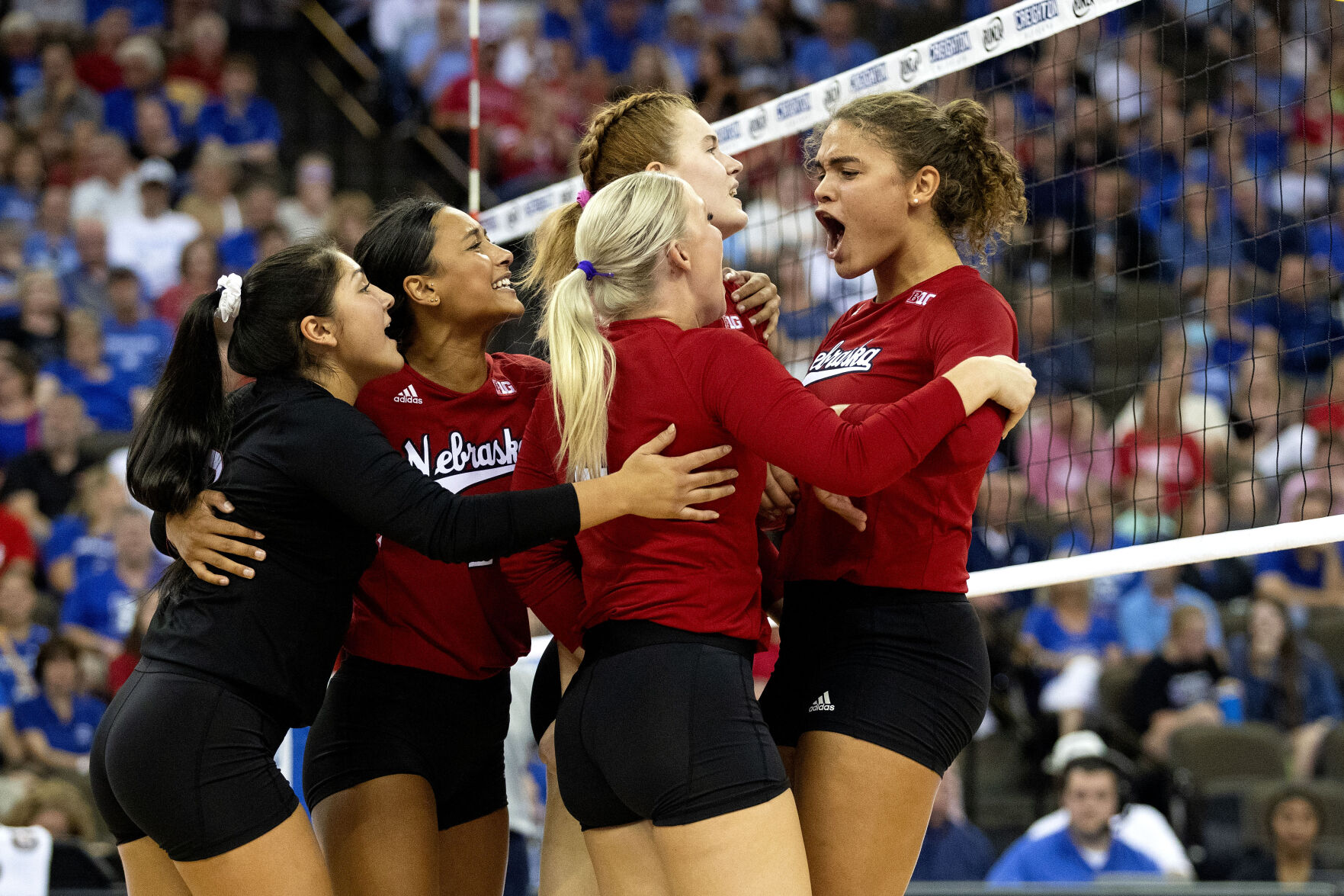 090822-owh-spo-cunuvolley-em19.jpg